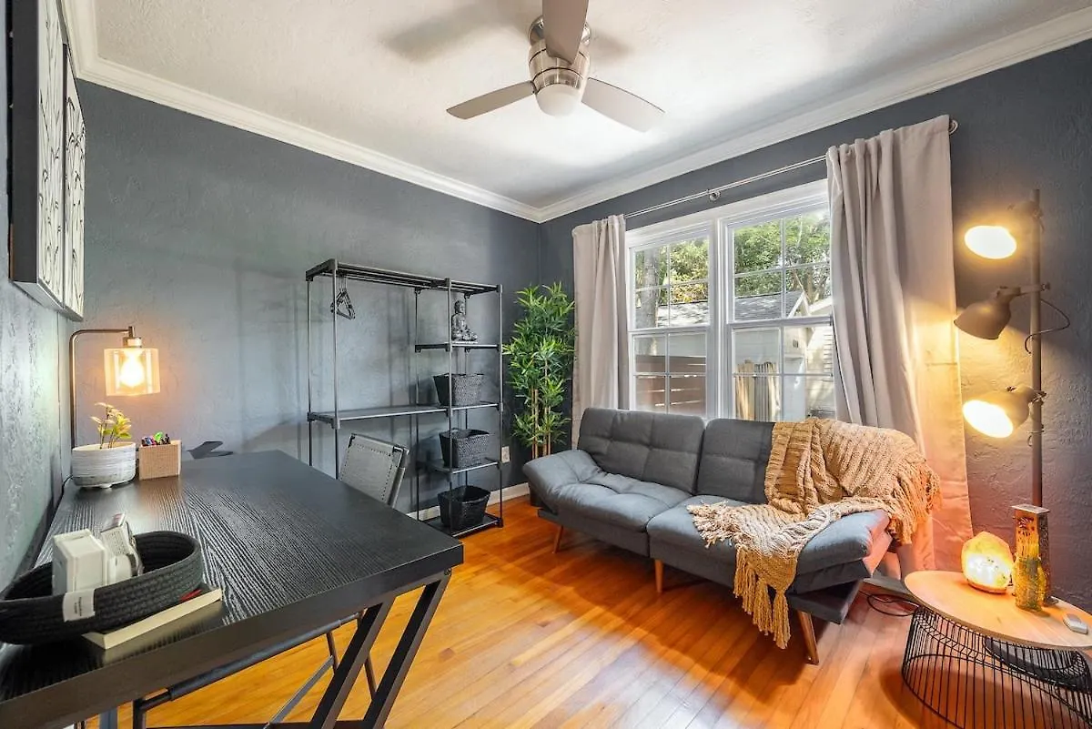 Charming 3Br Home Near Dt With King Bed And Fire Pit Orlando