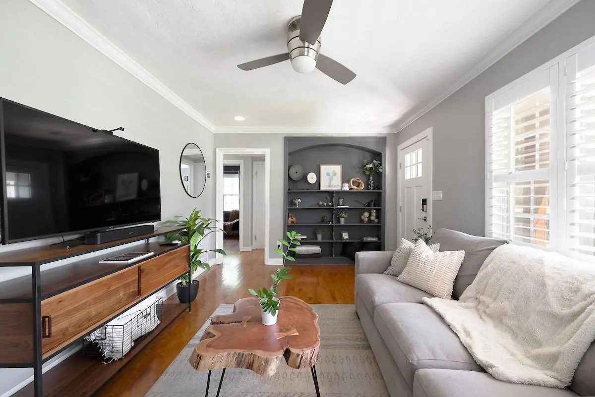 Charming 3Br Home Near Dt With King Bed And Fire Pit Orlando Holiday home