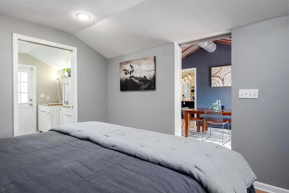 Holiday home Charming 3Br Home Near Dt With King Bed And Fire Pit Orlando