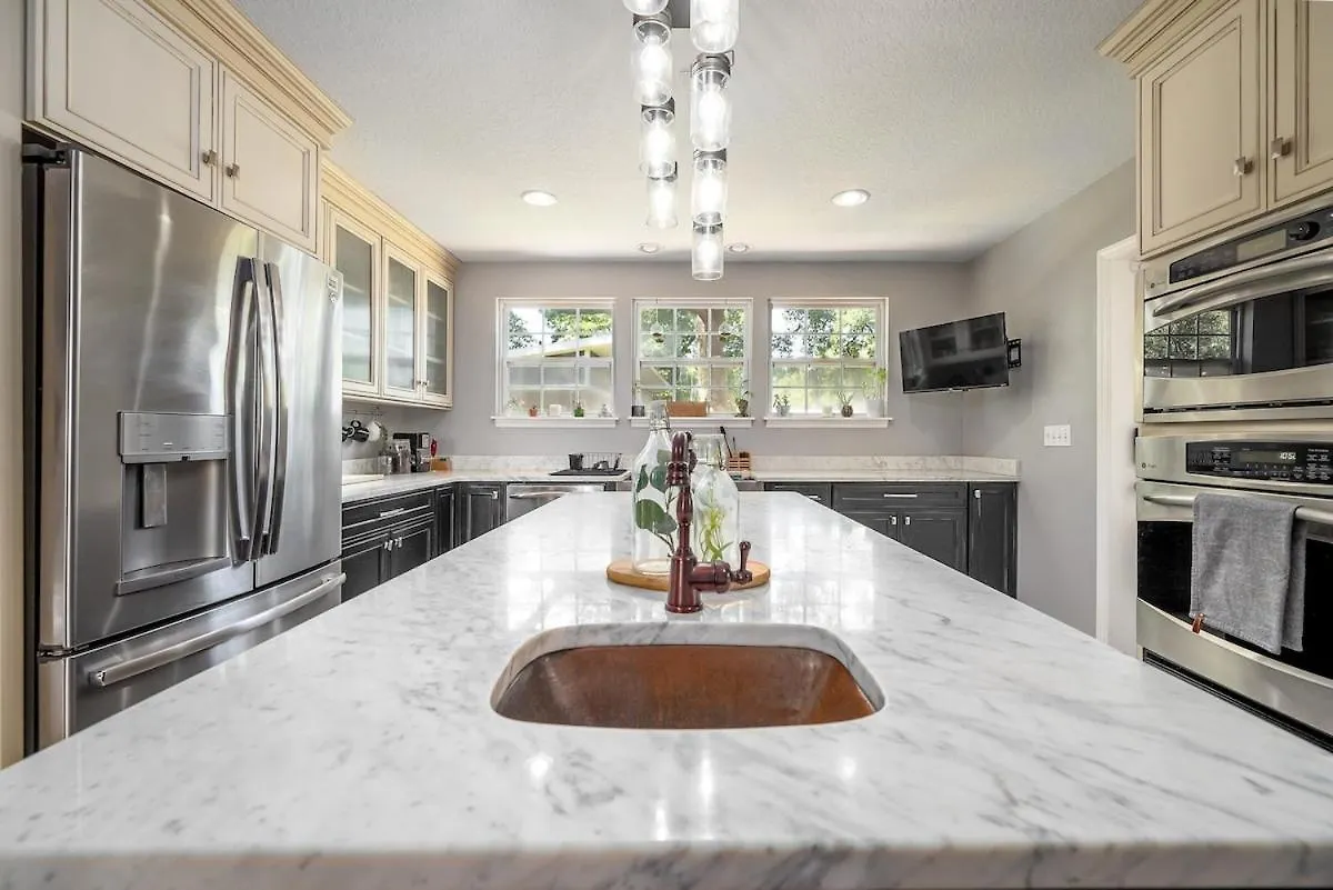 Holiday home Charming 3Br Home Near Dt With King Bed And Fire Pit Orlando