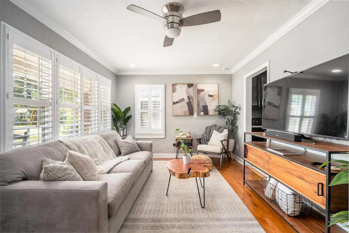 Charming 3Br Home Near Dt With King Bed And Fire Pit Orlando 0*,  United States
